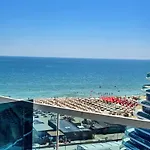 No 907b White Titanic By Endless Summer - Premium Sea View *