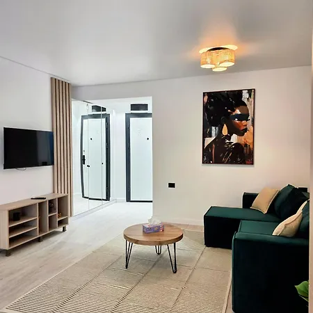 No 907b White Titanic By Endless Summer - Premium Sea View Apartment Navodari